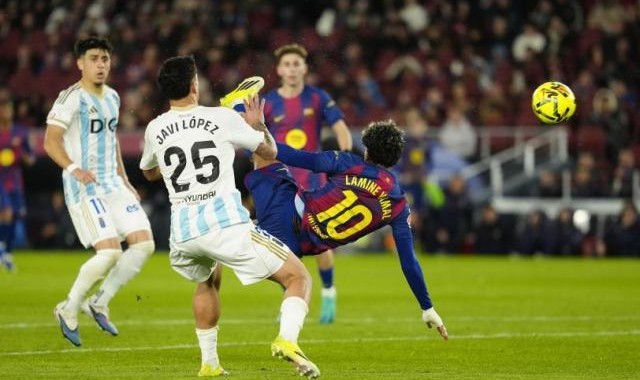 低调JR看球-巴萨分心欧冠，弗利克说亚马尔紧逼比倒勾更精彩