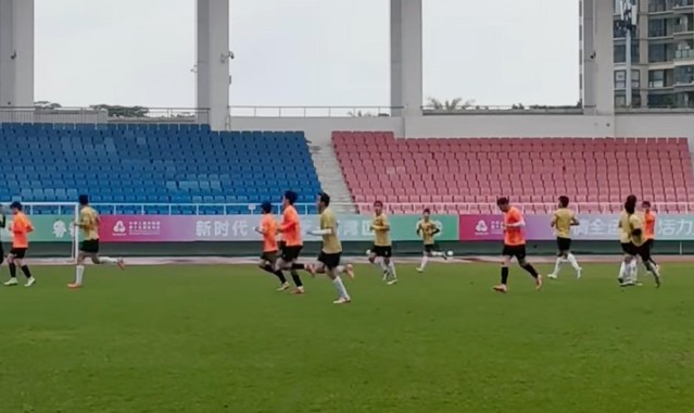 乐视体育-热身赛：中冠榆林漠北矿工3-1厦门飞鹭，张奥凯、安世珉破门