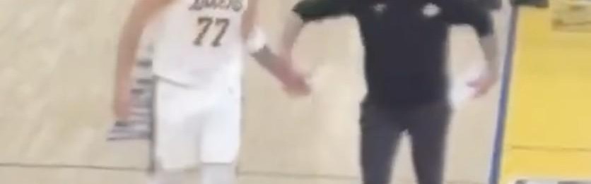 雷迪克与东契奇在湖勇大战疑似发生争吵，后者摊手表达不满